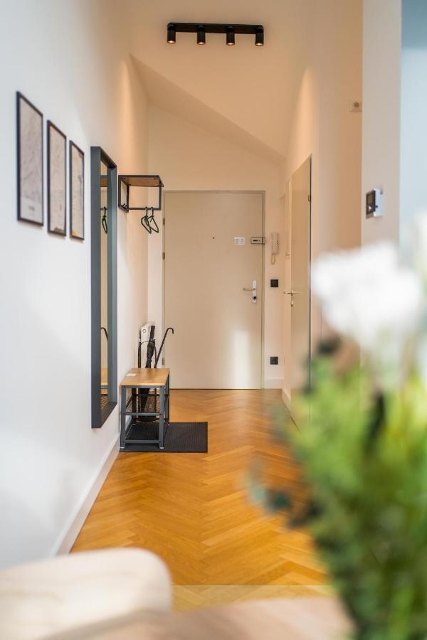 Myflat - Bright Near Station Wien