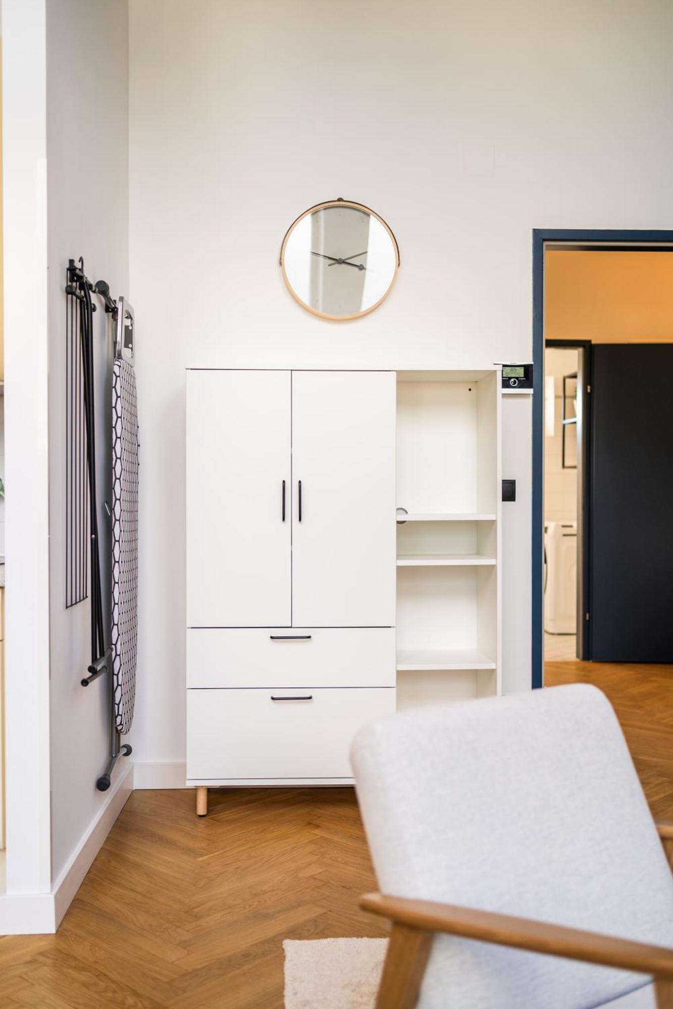 Apartment Myflat - Bright Near Station Wien