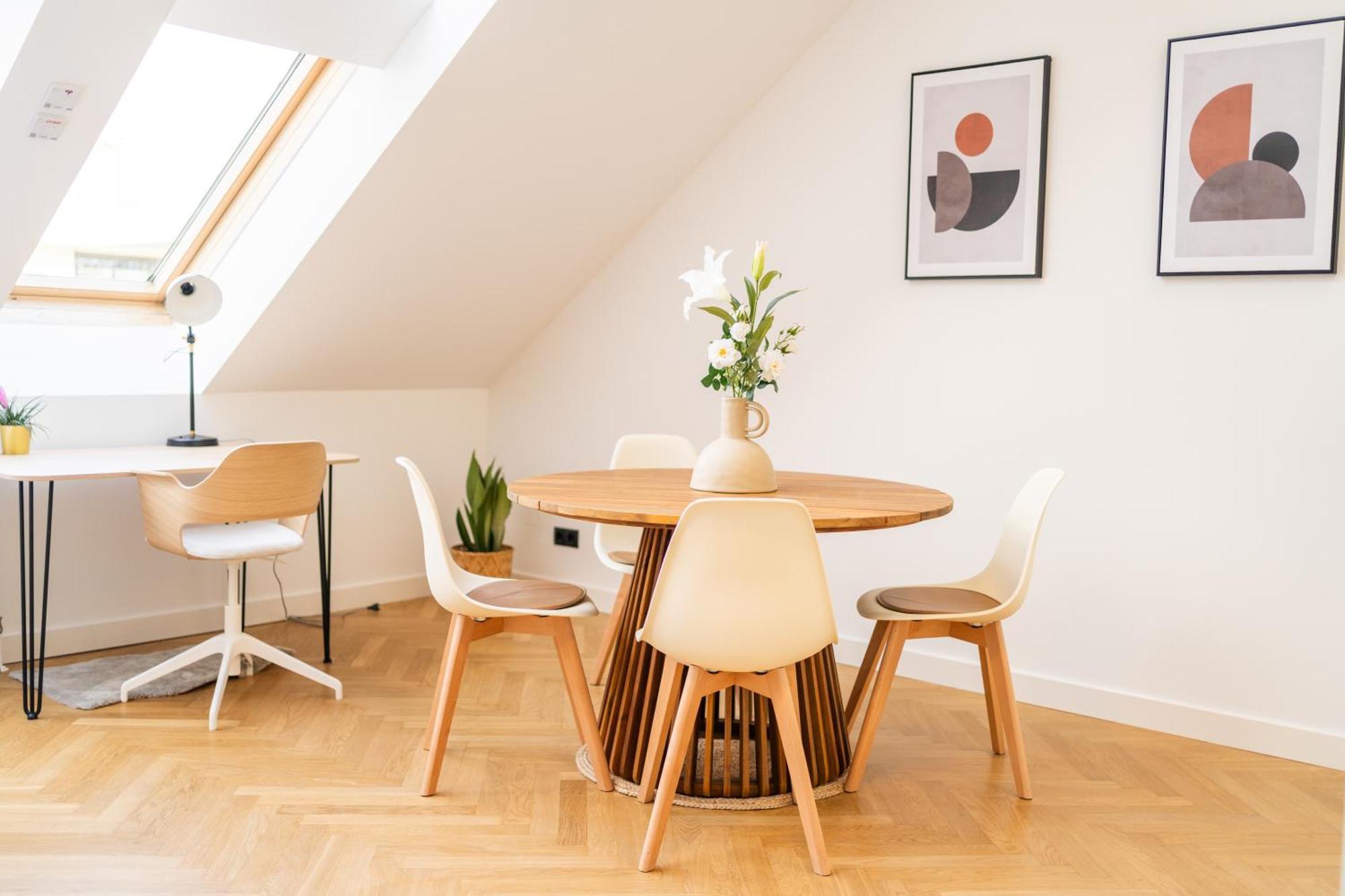 Myflat - Bright Near Station * Wien